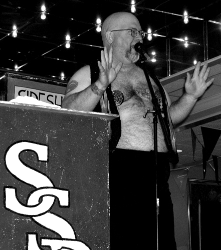 Sideshow Bennie wears his pasties like a man
 [This photograph is copyright  2006 James G. Mundie. All rights reserved.]